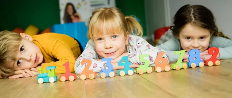 Matematyka dla smyka – jak uczyć dziecko matematyki i kiedy warto zacząć?